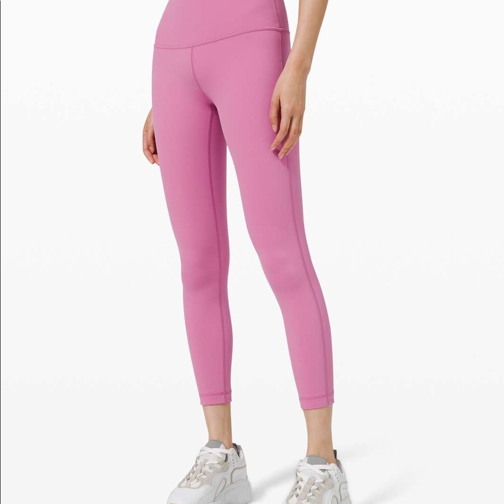 Lululemon wunder under tights magenta glow